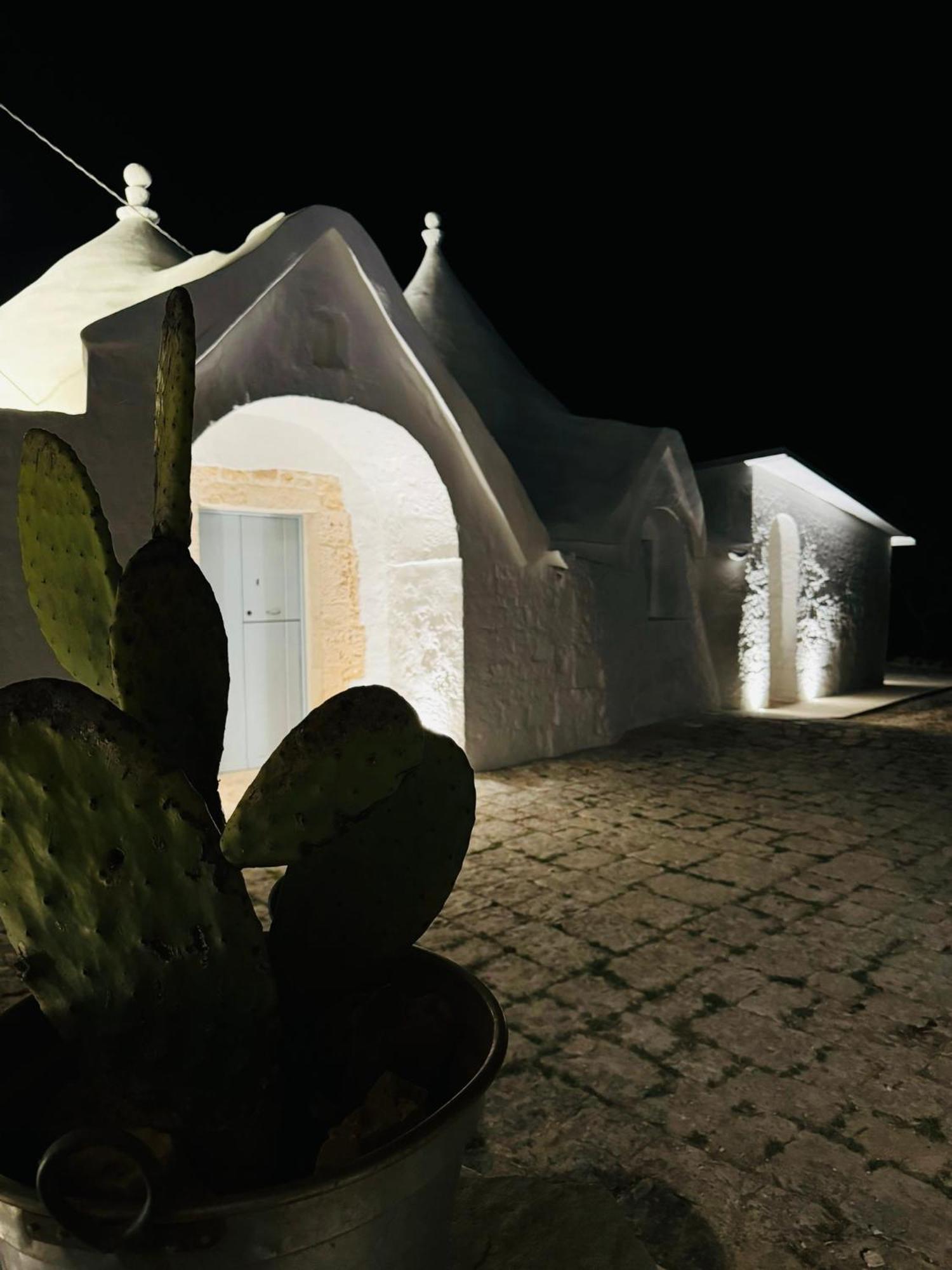 Trulli In Contrada - Monopoli Guest House Exterior photo
