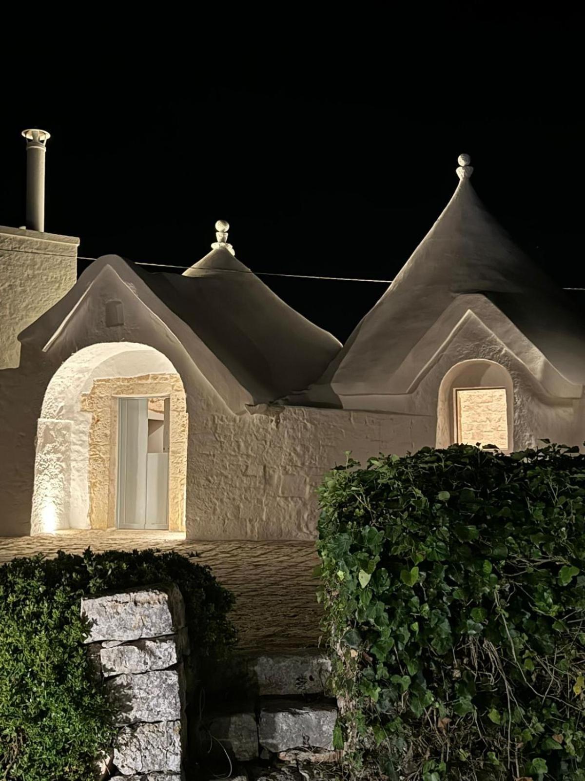 Trulli In Contrada - Monopoli Guest House Exterior photo