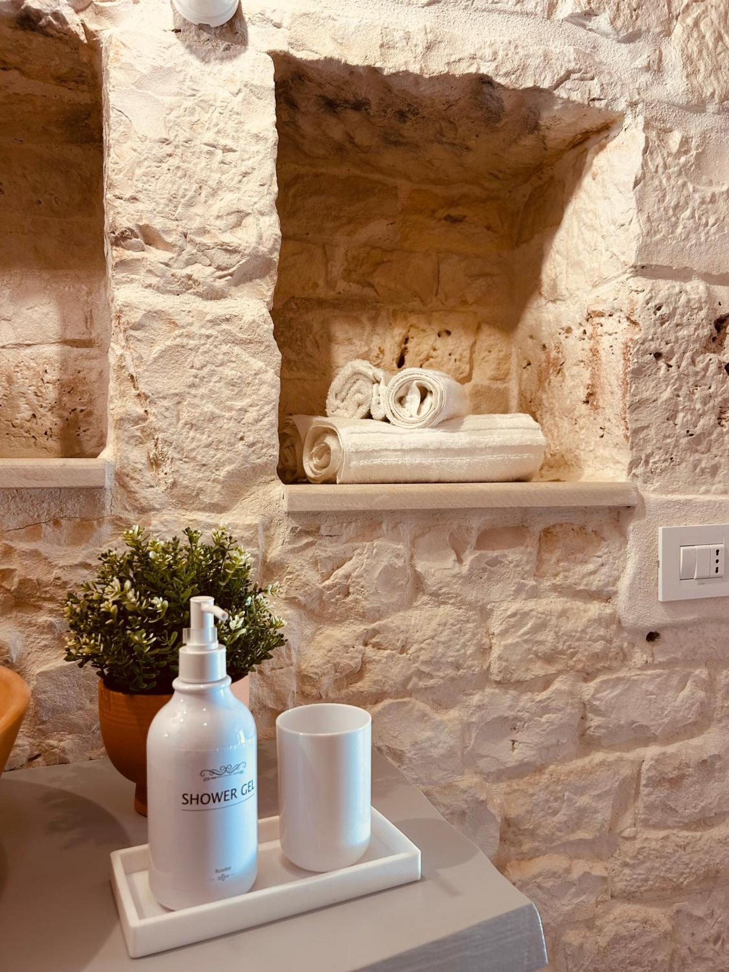 Trulli In Contrada - Monopoli Guest House Exterior photo
