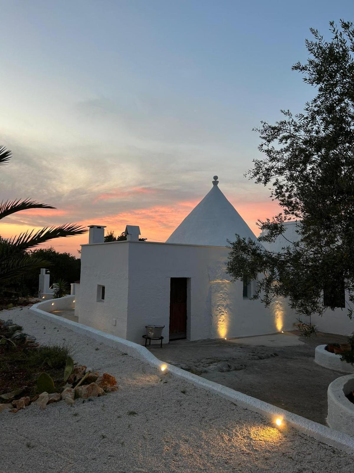 Trulli In Contrada - Monopoli Guest House Exterior photo
